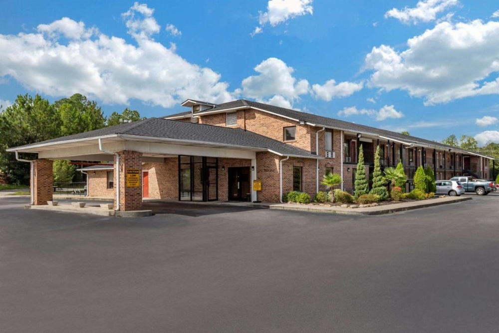 Econo Lodge Inn & Suites Lugoff Image 29